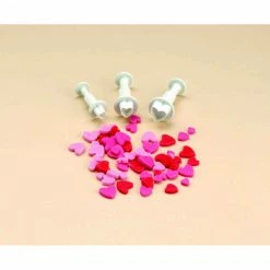 Vente flash ✨ 3 Emporte-Pièces Coeurs à Poussoir ✔️