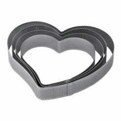 Tout neuf 🛒 Cercle à Entremets Coeur Inox Micro-perforé 18 x 17 cm x H 3,5 cm Pavoni 🤩