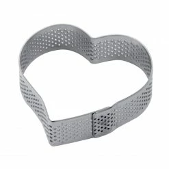 Sortie ✨ Cercle à Tarte Coeur Inox Micro-perforé 7,5 x 7 cm x H 2 cm Pavoni 🛒