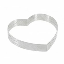 De gros ???? Cercle perforé forme coeur ø 12 cm de L'école Valrhona par De Buyer ????