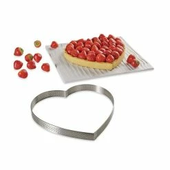 Meilleure affaire ???? Cercle perforé forme coeur ø 22 cm de L'école Valrhona par De Buyer ✨ -Patisse Magasin cercle perfore forme coeur o 22 cm de l ecole valrhona par de buyer 2