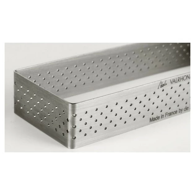 Rectangle perforé 28 x 11 cm de L'école Valrhona par De Buyer De gros ???? Rectangle perforé 28 x 11 cm de L'école Valrhona par De Buyer ✨ -Patisse Magasin rectangle perfore 28 x 11 cm de l ecole valrhona par de buyer 1