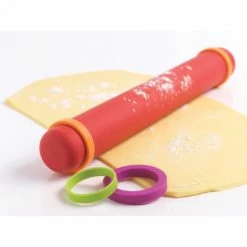 Grosses soldes ✔️ Rouleau à Pâtisserie ajustable rouge 41 cm 👍